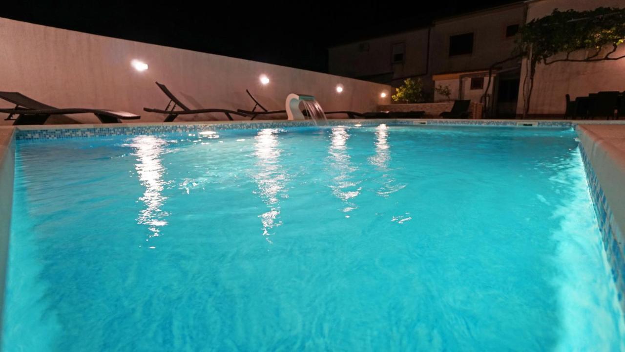 Apartments Roberta Kožino Dış mekan fotoğraf